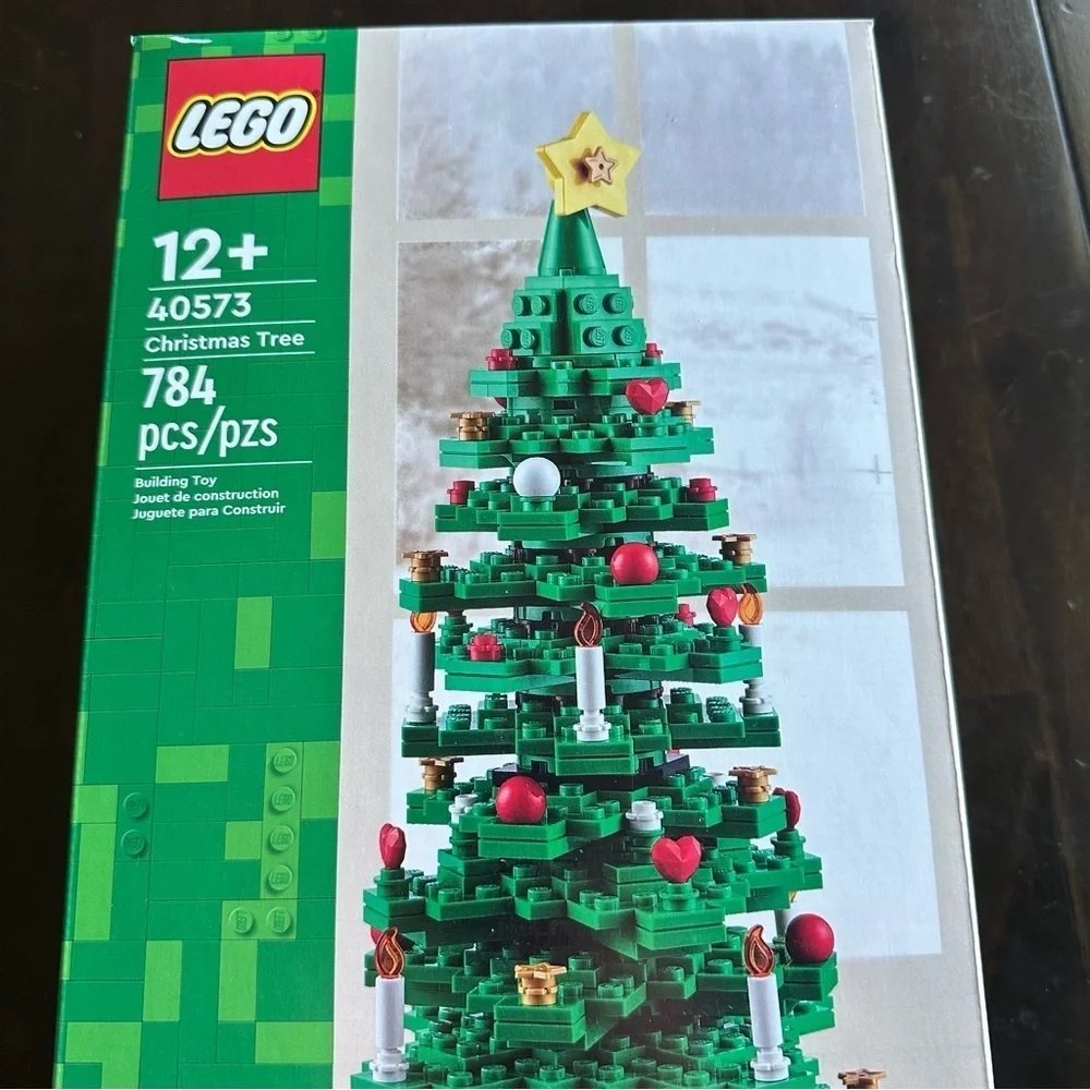 LEGO 40573 Christmas Tree Set • 784 pcs • 2-in-1 Holiday Build • New